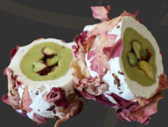 مبرومة ورد جوري مع فستق حلبي