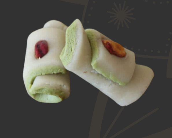 كرواسان مع حبة فستق
